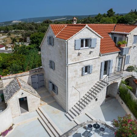 Villa Komelo Skrip Luaran gambar