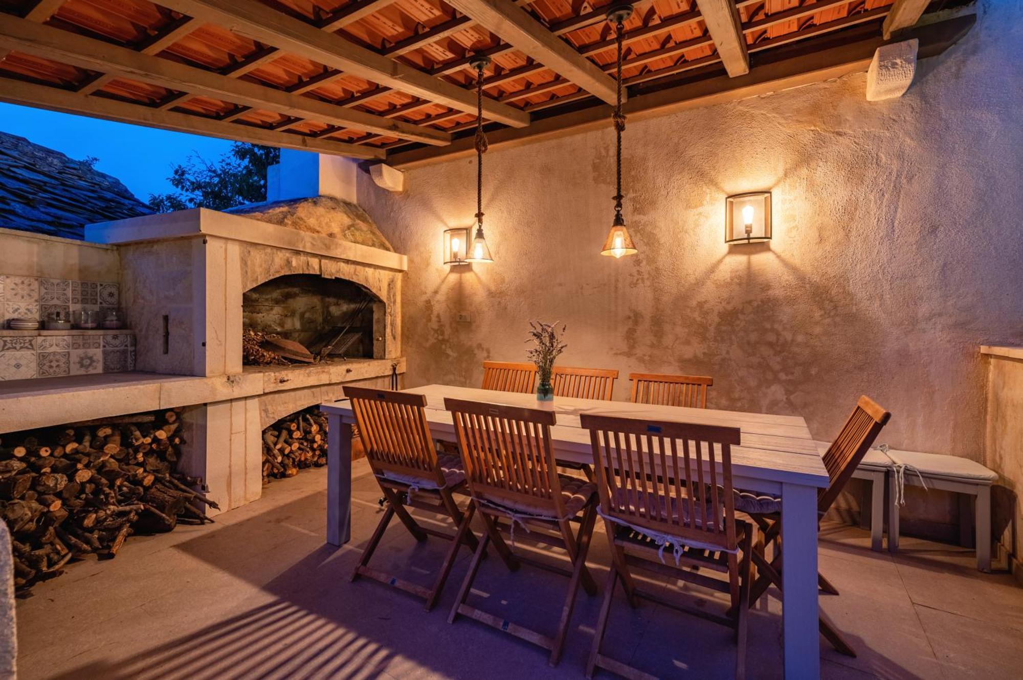 Villa Komelo Skrip Luaran gambar